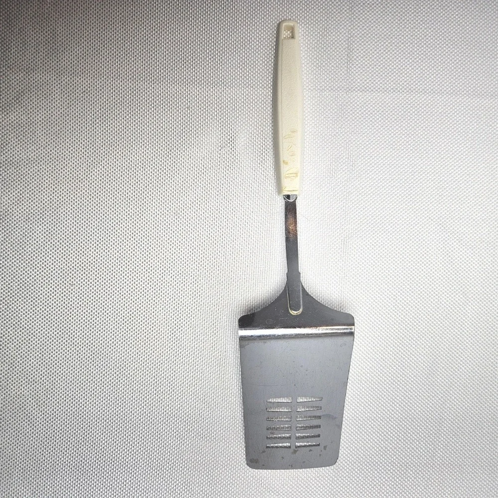 Vintage EKCO Slotted Spatula Turner Stainless Steel Off White Handle Made in USA